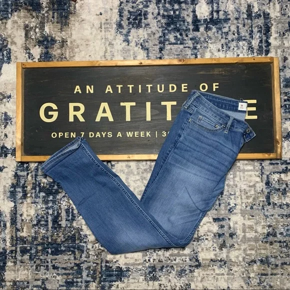 Hollister Original Low Rise Skinny Jeans - Picture 1 of 4